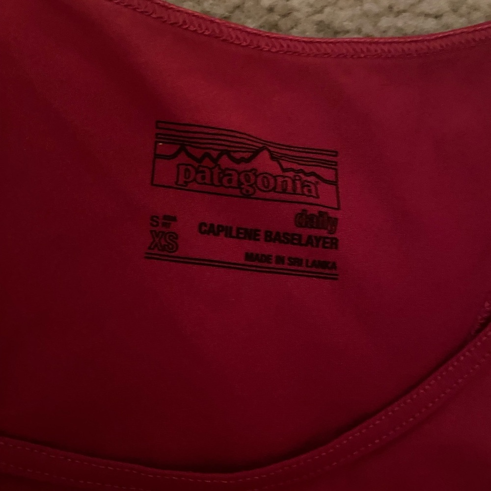 Patagonia Women’s Red Tank Top | Performance Activewear | Size Small - Picture 2 of 2